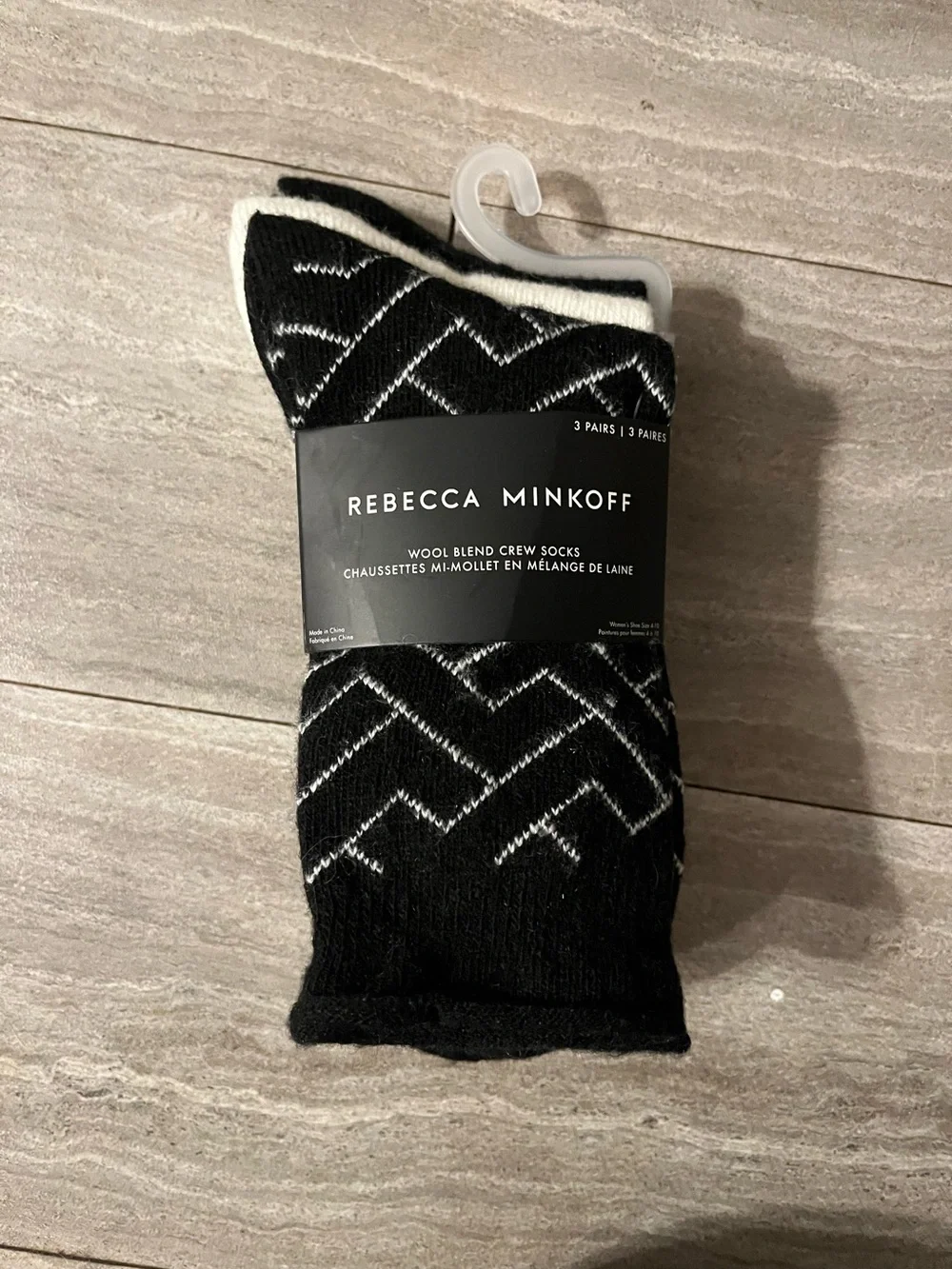 New NWT Rebecca Minkoff Ladies Wool Blend Crew Socks 3 Pairs 4-10 White Black